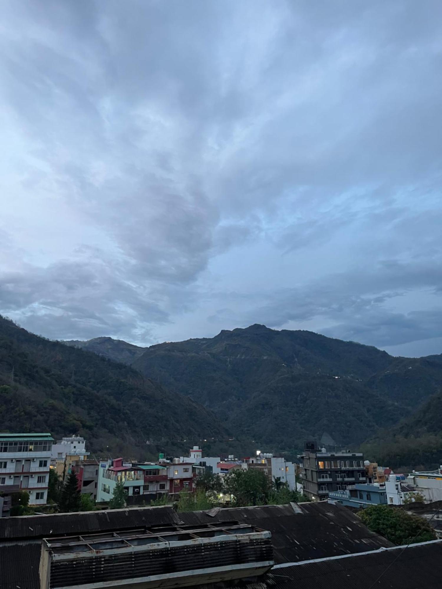 Soul Hostel Rishikesh Exterior photo